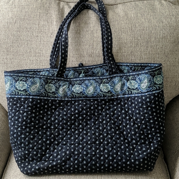 Vera Bradley Tote - Picture 1 of 7